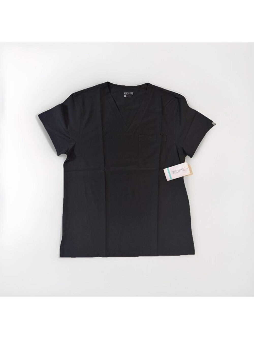 MED COUTURE Activate Stretch Men’s V-Neck Chest Pocket Scrub Top -Medium- Black